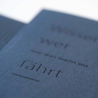 Illustration der Referenzen von Martina Leimegger: Designed bei Brandnamic*