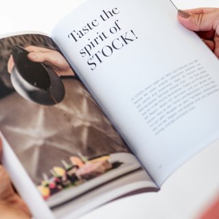 Illustration der Referenzen von Martina Leimegger: Designed bei Brandnamic*